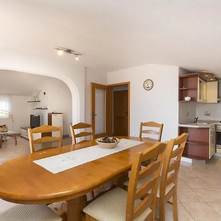 Aida Apartment Drenje (Istria)