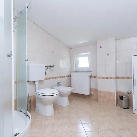 Apartment Aida