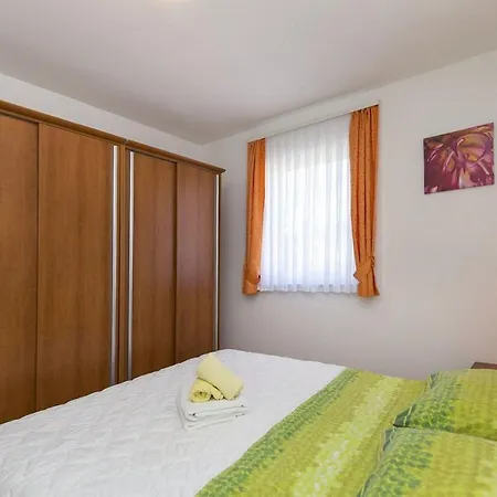 Aida Apartament *